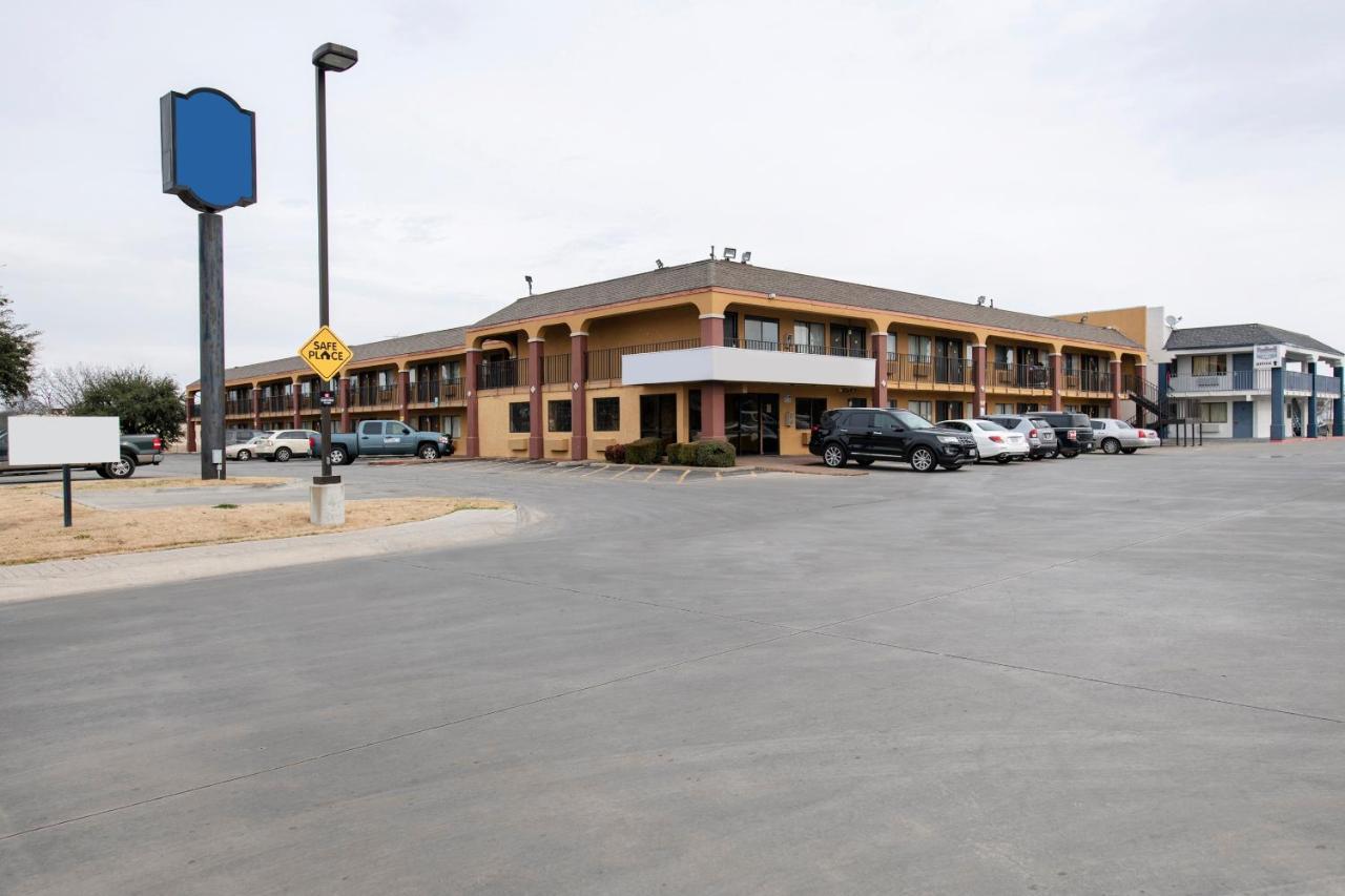 Oyo Hotel Tulsa Ok I-44/Route 66 Extérieur photo