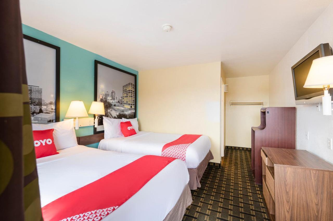 Oyo Hotel Tulsa Ok I-44/Route 66 Extérieur photo