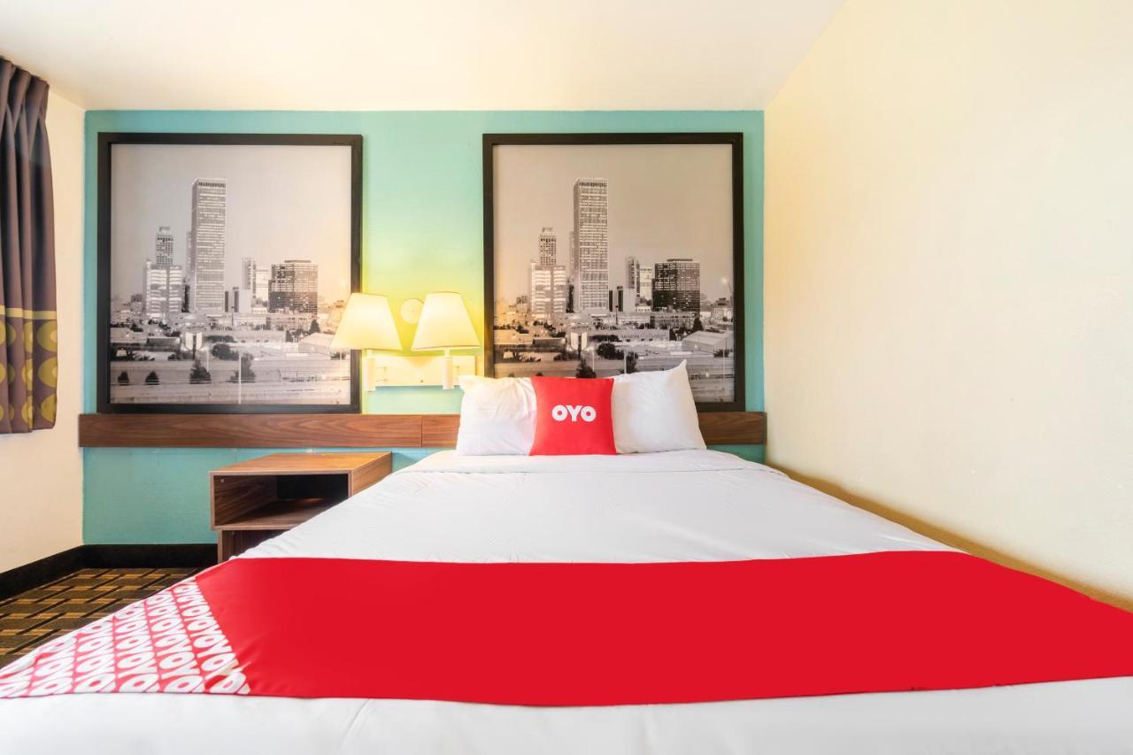 Oyo Hotel Tulsa Ok I-44/Route 66 Extérieur photo